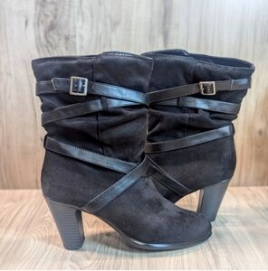 Jaclyn Smith "JOY" Heeled Boots Women's Size 8W